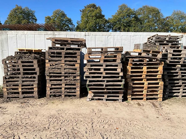 Partij pallets - afbeelding 1 van  6