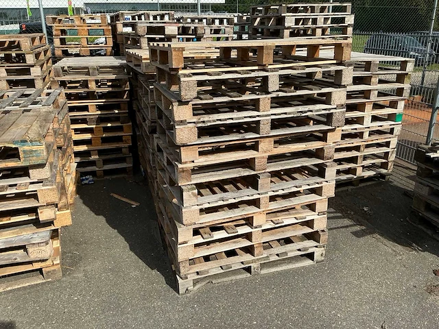 Partij pallets - afbeelding 2 van  8