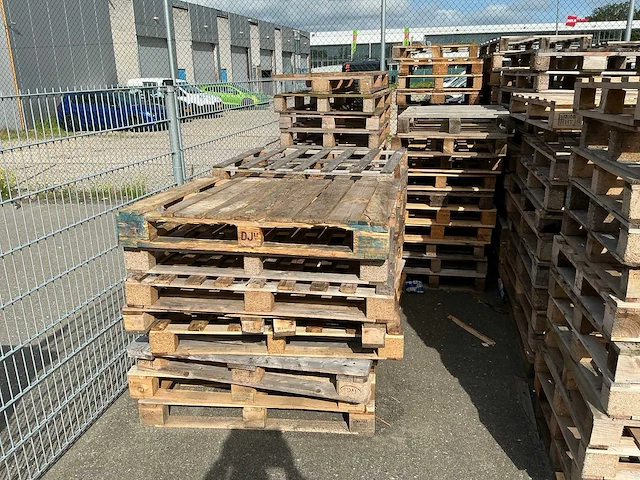 Partij pallets - afbeelding 3 van  8