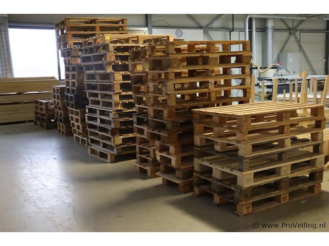 Partij pallets - afbeelding 1 van  10