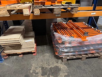 Partij palletstelling onderdelen (dwarsliggers) - afbeelding 1 van  3