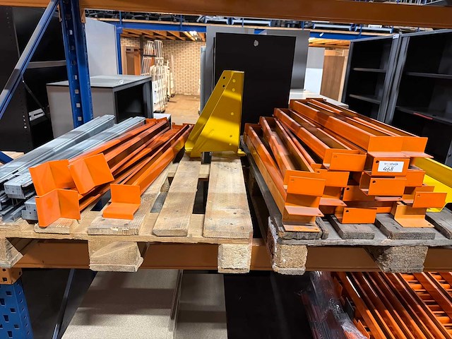 Partij palletstelling onderdelen (dwarsliggers) - afbeelding 3 van  3