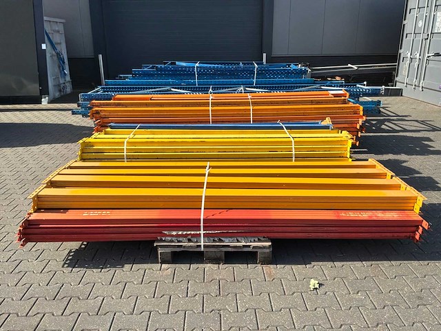 Partij palletstelling - afbeelding 1 van  2