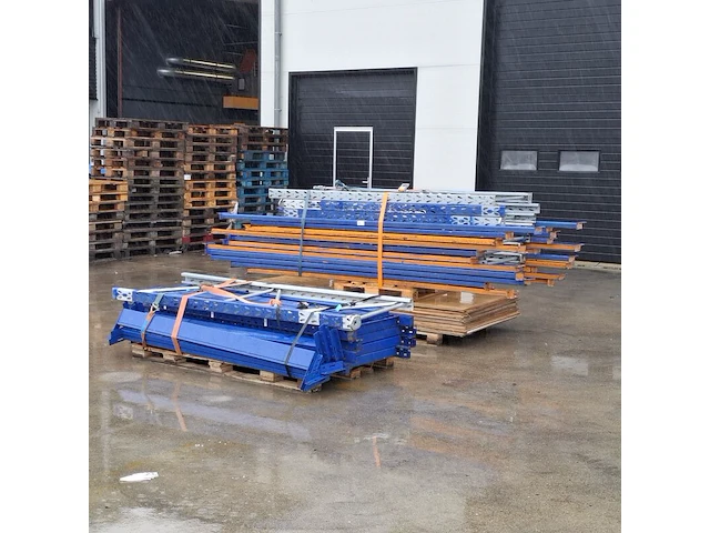 Partij palletstellingmateriaal - afbeelding 1 van  15