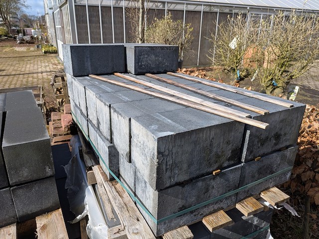 Partij pallisade blokken gardenlux - afbeelding 2 van  13