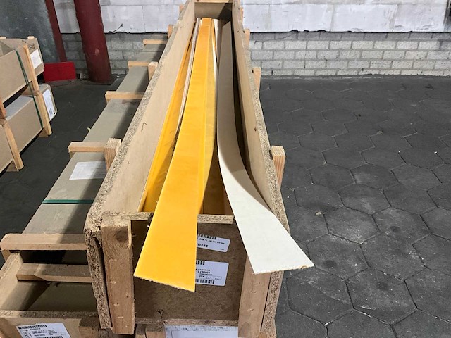 Partij palusol 100sa brandwerende afdichting plakstrips - afbeelding 2 van  6