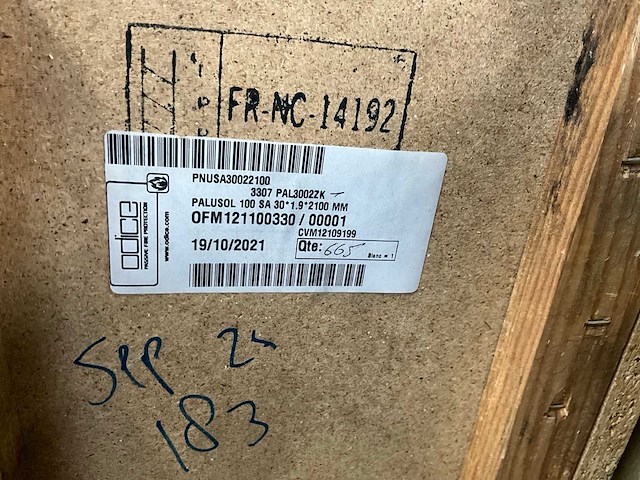 Partij palusol brandwerende afdichting plakstrips - afbeelding 10 van  11