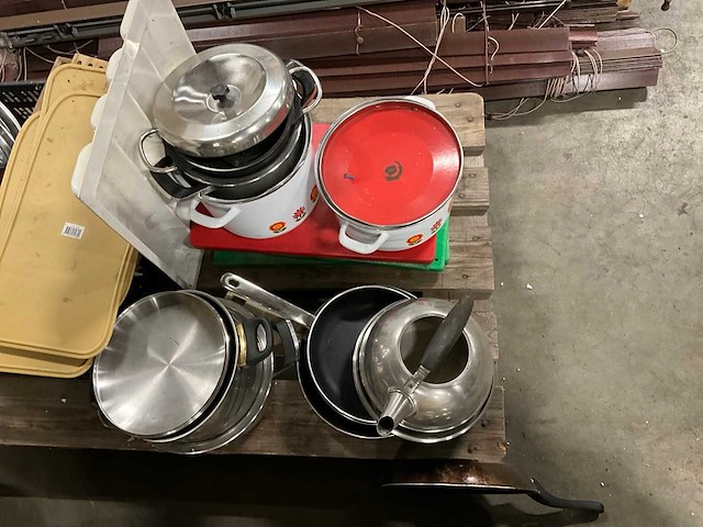 Partij pannen en divers - afbeelding 3 van  6