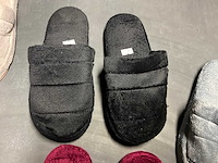 Partij pantoffels - afbeelding 4 van  8