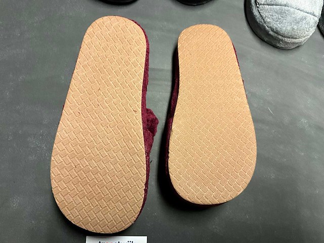 Partij pantoffels - afbeelding 6 van  8