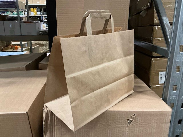 Partij paper bags 320x170x270mm brown (1750x) - afbeelding 2 van  6
