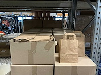 Partij paper bags brown 18+8x22cm (13750x) - afbeelding 4 van  5