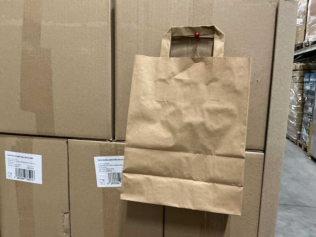 Partij paper bags brown flat handle 22+10x28cm (12500x) - afbeelding 1 van  4