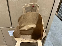 Partij paper bags brown flat handle 22+10x28cm (12500x) - afbeelding 2 van  4
