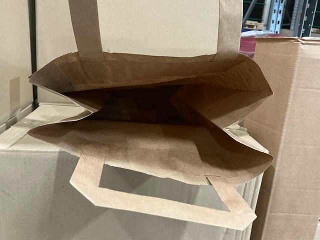 Partij paper bags brown flat handles 22+10x36cm (12500x) - afbeelding 3 van  5