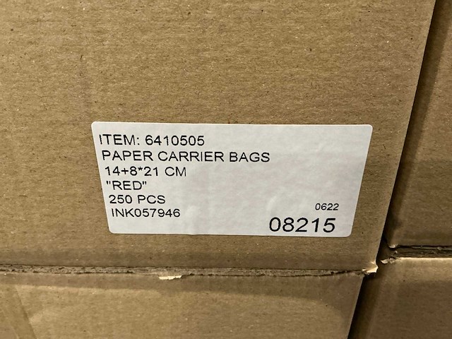Partij paper carrier bags 14+7*21cm red (3750x) - afbeelding 4 van  4