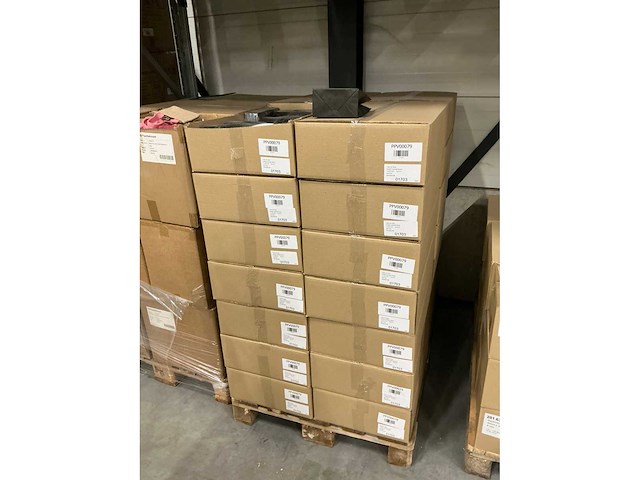 Partij paper carrier bags 14+8*21cm black (7000x) - afbeelding 2 van  3