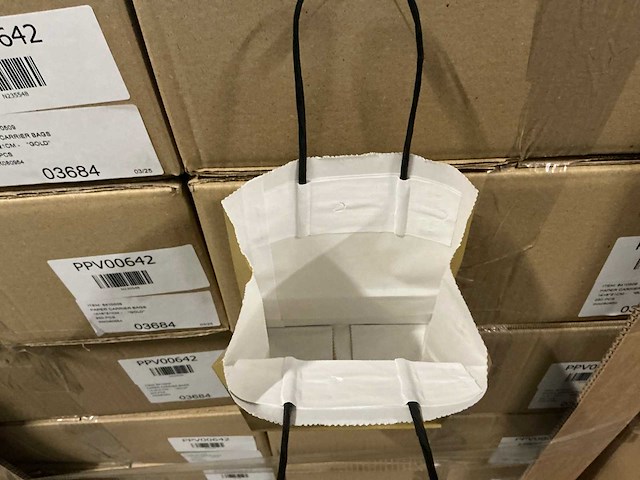 Partij paper carrier bags 14+8*21cm gold (7000x) - afbeelding 2 van  7