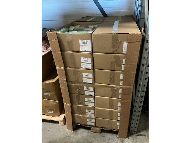 Partij paper carrier bags 14+8*21cm misty green (7000x) - afbeelding 3 van  4