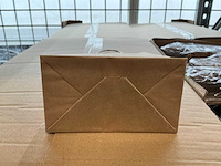 Partij paper carrier bags 14+8x21cm brown fsc unprinted (7000x) - afbeelding 2 van  4