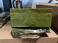 Partij paper carrier bags 22+11x36cm olive (7000x) - afbeelding 3 van  7