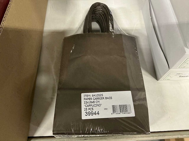Partij paper carrier bags 22x18x8cm cappucino (6000x) - afbeelding 4 van  6