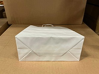 Partij paper carrier bags 22x18x8cm white (5400x) - afbeelding 2 van  5