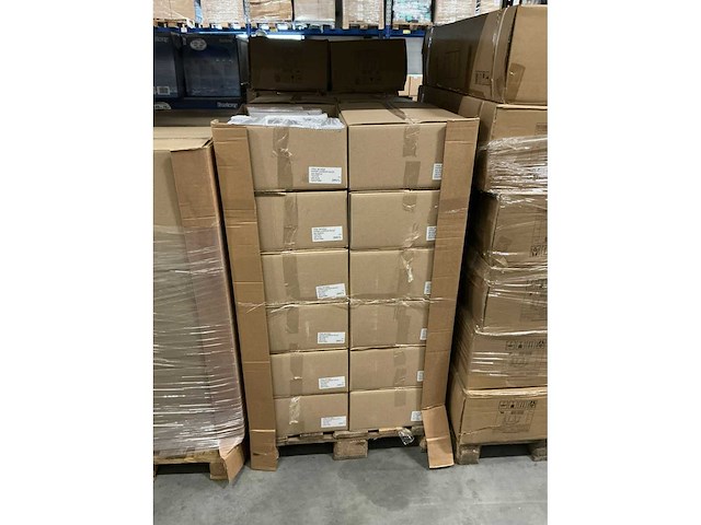 Partij paper carrier bags 22x18x8cm white (6000x) - afbeelding 3 van  4