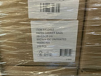 Partij paper carrier bags 26+12x35cm brown fsc unprinted (5200x) - afbeelding 6 van  8