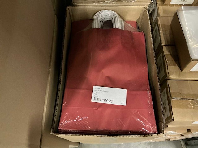 Partij paper carrier bags 35x26x12cm red (1000x) - afbeelding 5 van  6