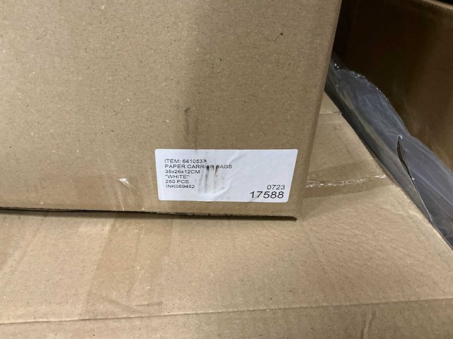 Partij paper carrier bags 35x26x12cm white (4750x) - afbeelding 6 van  6