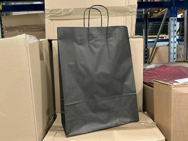 Partij paper carrier bags 41x32x12cm black (5000x) - afbeelding 1 van  7