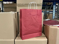 Partij paper carrier bags 41x32x12cm red (4000x) - afbeelding 1 van  8