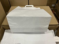 Partij paper carrier bags 43x32x17cm white unprinted (1000x) - afbeelding 3 van  5