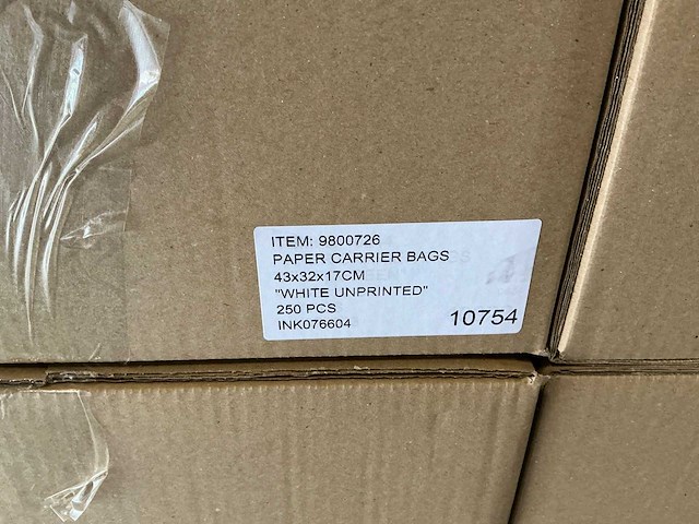 Partij paper carrier bags 43x32x17cm white unprinted (4000x) - afbeelding 3 van  4