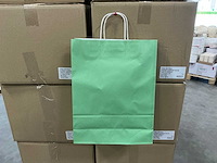 Partij paper carrier bags misty green 41x32x12cm (5000x) - afbeelding 1 van  6