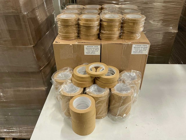 Partij paper tape brown solvent 15mm x 50m (400x) - afbeelding 2 van  3