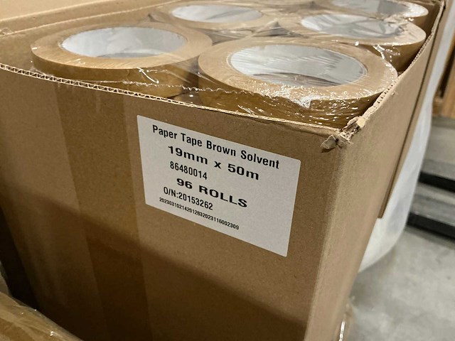 Partij paper tape brown solvent 19mm x 50m (2592x) - afbeelding 3 van  3
