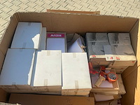 Partij papier - afbeelding 1 van  6