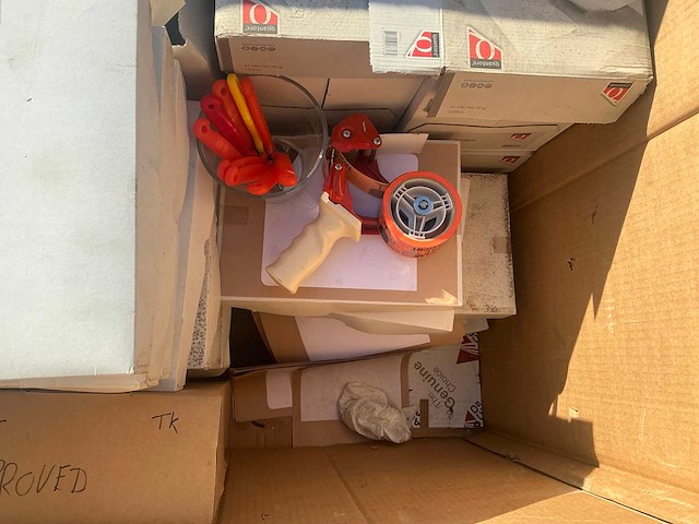 Partij papier - afbeelding 4 van  6