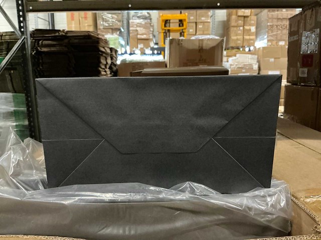 Partij papieren draagtassen bedrukt 300+160x300mm (2400x) - afbeelding 3 van  6