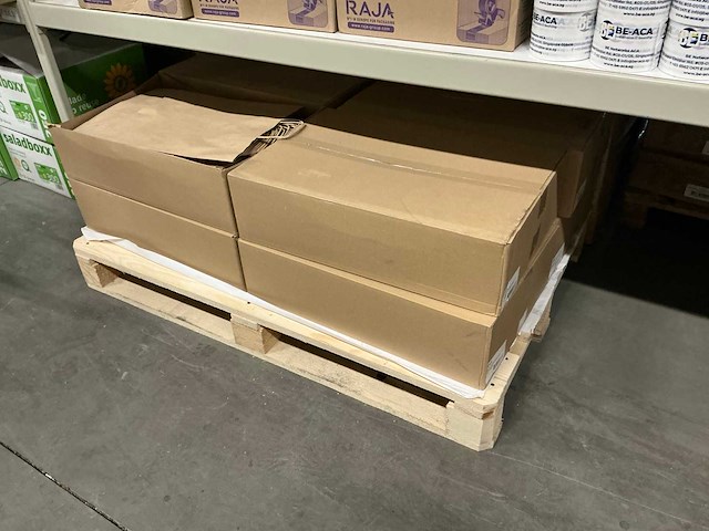 Partij papieren draagtassen fsc 32/12x41cm bruin 100 gr/m2 gedraaid papieren koord (800x) - afbeelding 4 van  5