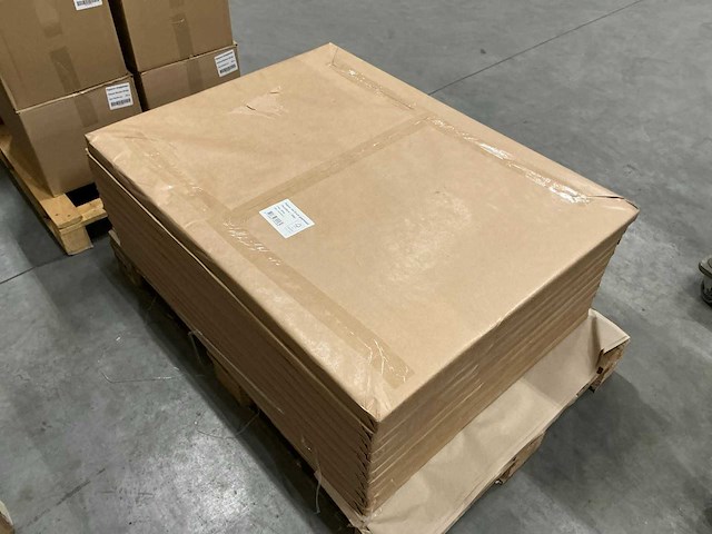 Partij papieren vellen bruin gestreept 75x100cm 20kg per pak (10x) - afbeelding 1 van  2