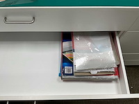 Partij papierrollen en vellen - afbeelding 9 van  21