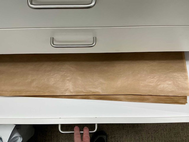 Partij papierrollen en vellen - afbeelding 10 van  21