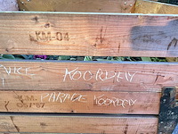 Partij paradekoorden en diverse kledingstukken - afbeelding 5 van  6