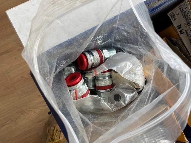 Partij parker hydraulische/pneumatische koppelingen - afbeelding 4 van  4
