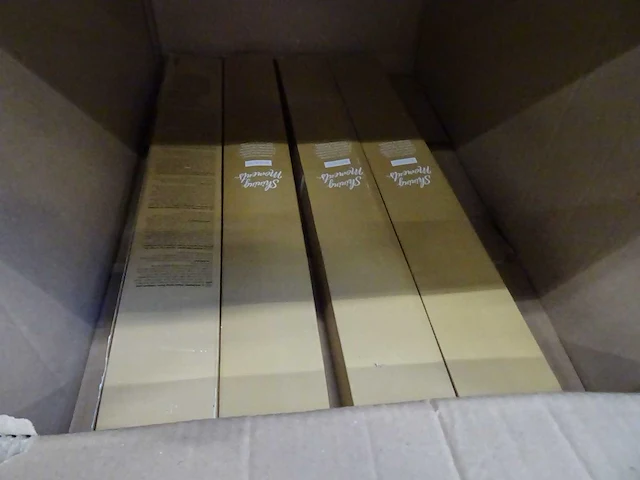 Partij partylite kaarsen, geurproducten en woningaccessoires, circa 1295 items - afbeelding 10 van  27
