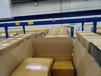 Partij partylite kaarsen, geurproducten en woningaccessoires, circa 1295 items - afbeelding 18 van  27