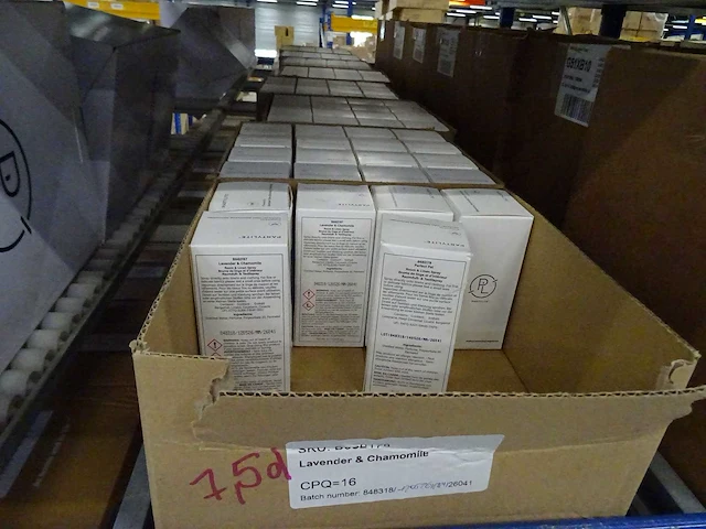 Partij partylite kaarsen, geurproducten en woningaccessoires, circa 1455 items - afbeelding 11 van  27